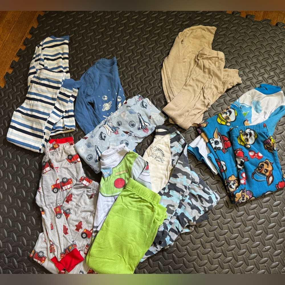 Assorted Kids Pajamas- 5T lot